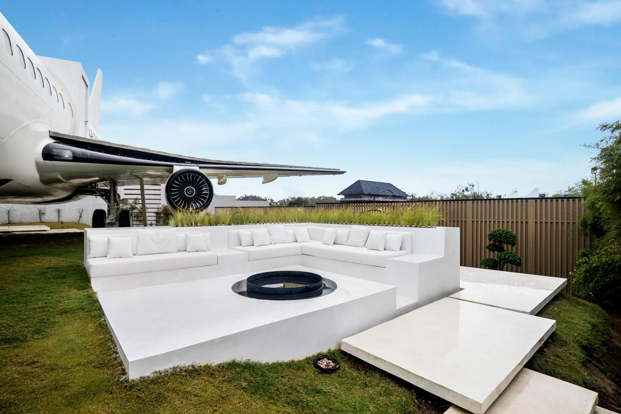 Private Jet Villa Uluwatu Ngoại thất bức ảnh
